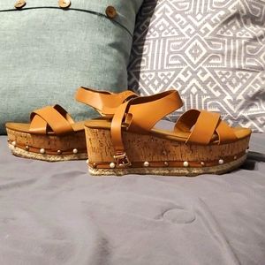 Brand New Light brown strappy platform sandal